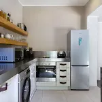 Sweet Greta - Garden Apartment With Solar Power