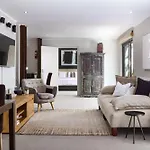 Sweet Greta - Garden Apartment With Solar Power